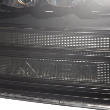 Светодиодные фары Alpharex с декоративной LED подсветкой DODGE Ram