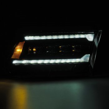 Светодиодные фары Alpharex с декоративной LED подсветкой DODGE Ram